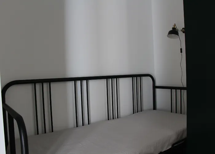 Dobairro At Bairro Alto * Lisboa