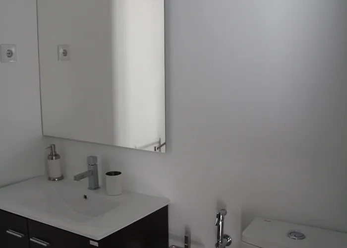 Dobairro At Bairro Alto * Lisboa