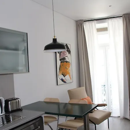 Dobairro At Bairro Alto * Лісабон